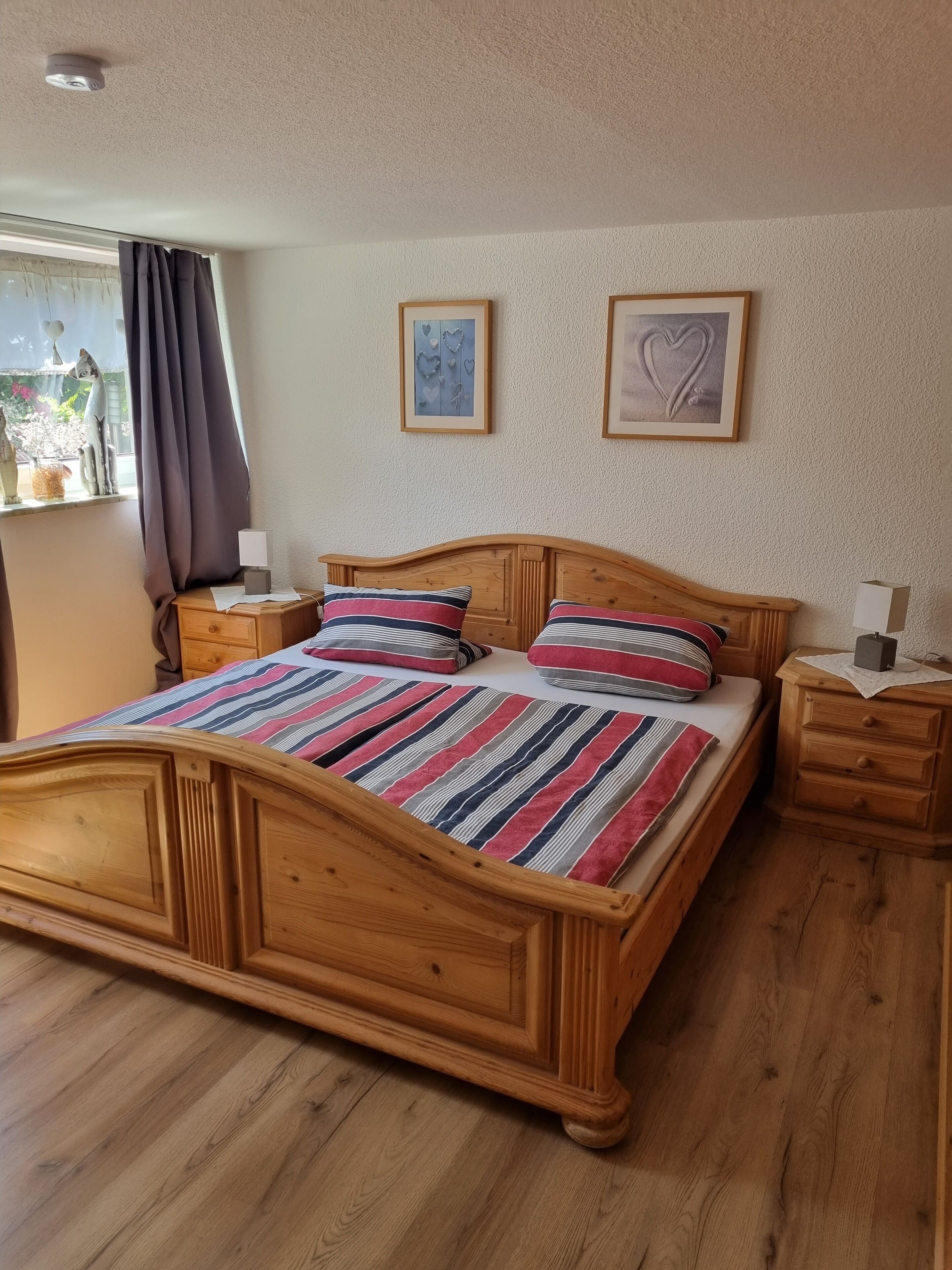 1 Schlafzimmer, Reisekinderbett, kostenloses WLAN, Bettwäsche