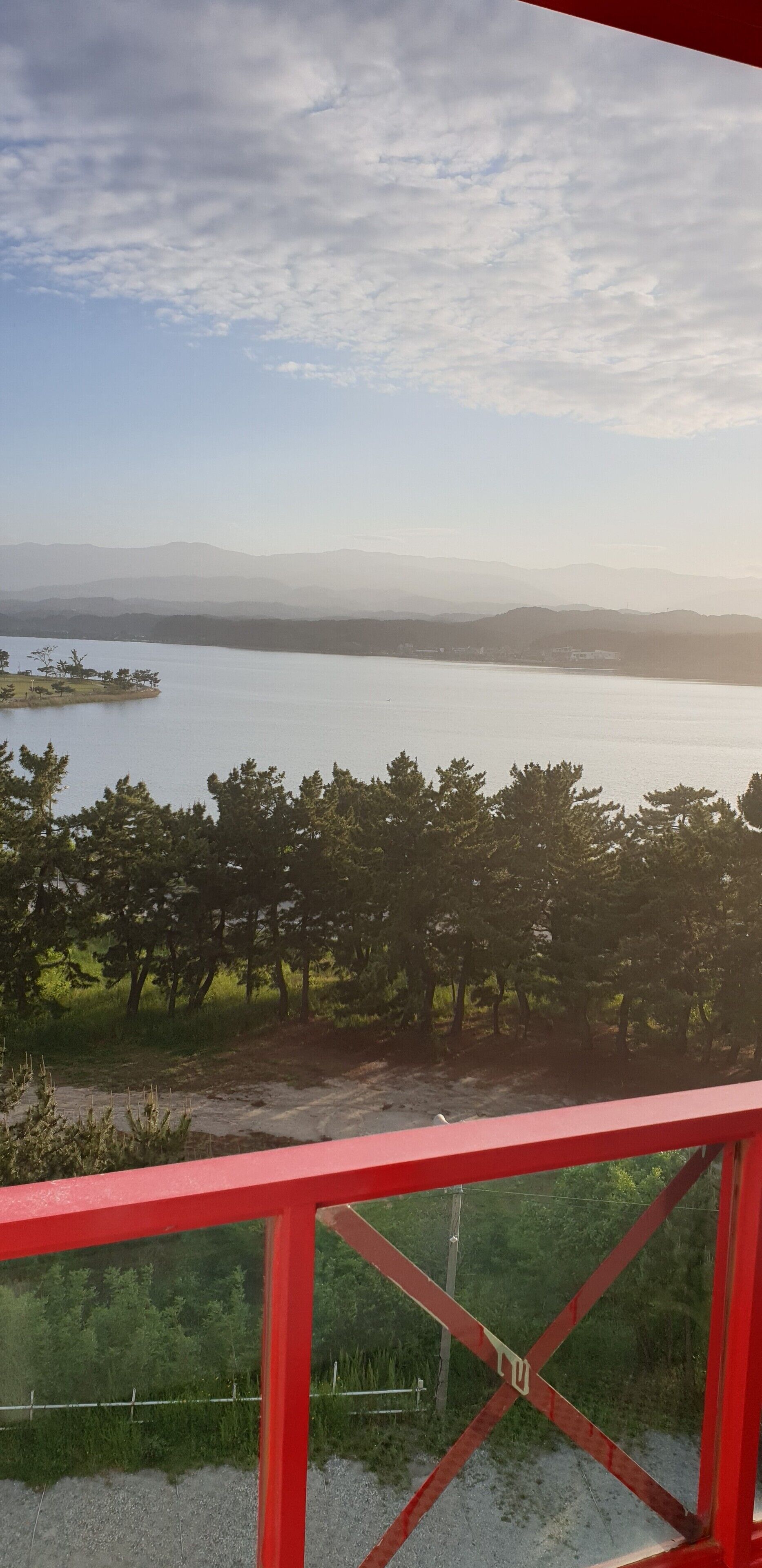 basic twin room | lake view