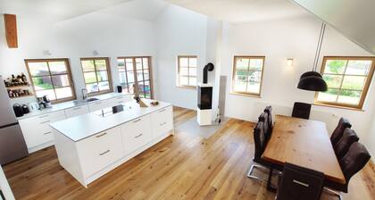 Exclusive, sunny new-build vacation apartment with the flair of a former barn