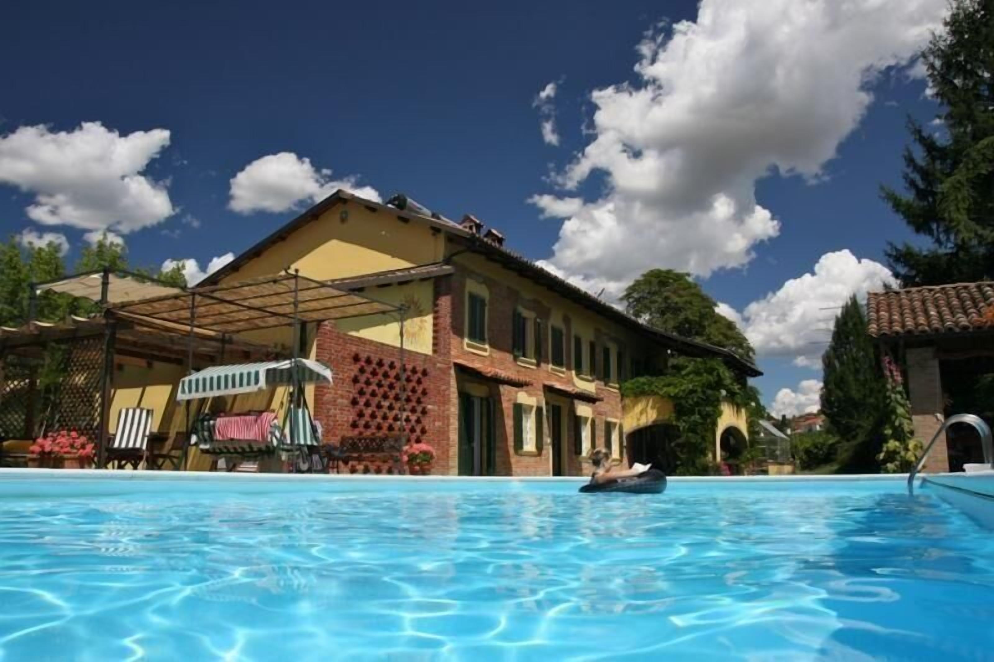 Holiday apartment Moasca for 1 - 2 persons with 1 bedroom - Farmhouse