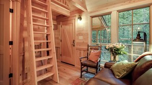 Interior - The Willow Summary:<br>O (Gatlinburg)