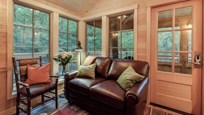 TV - The Willow Summary:<br>O (Gatlinburg)