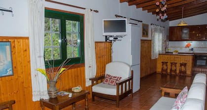 Ferienhaus Hermigua für 1 - 4 Personen mit 2 Schlafzimmern - Bauernhaus