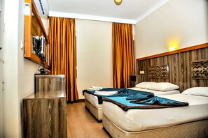 Egyptian cotton sheets, premium bedding, minibar, desk - Alremu Apart Hotel (Manavgat)