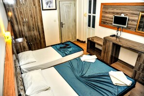 Egyptian cotton sheets, premium bedding, minibar, desk - Alremu Apart Hotel (Manavgat)