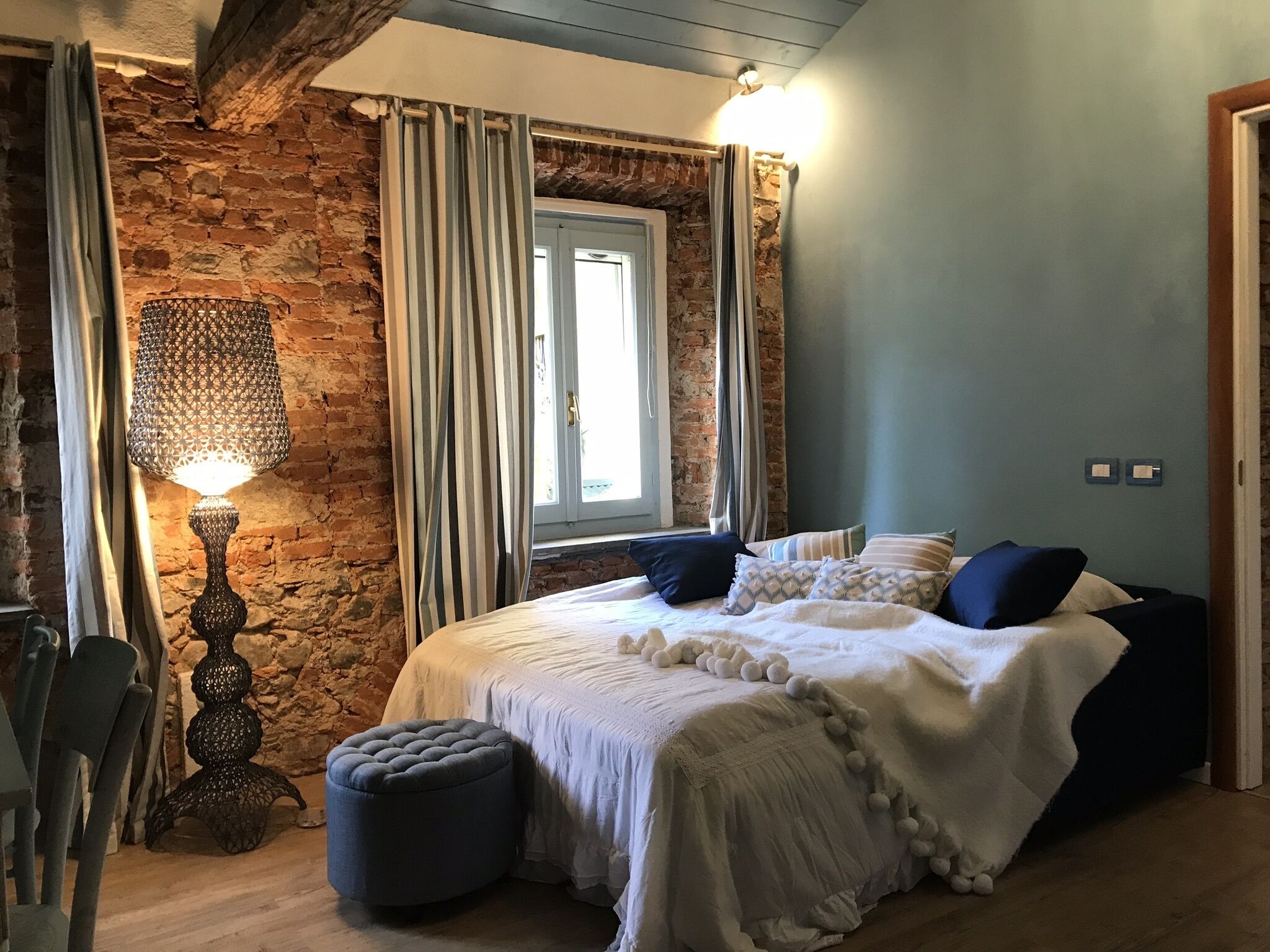 7 Schlafzimmer, WLAN