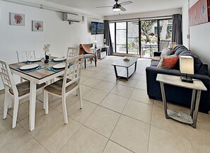 TV - Where Maui Shines Renovated Kihei Condo Across From Kamaole Beach Pool (Kihei)