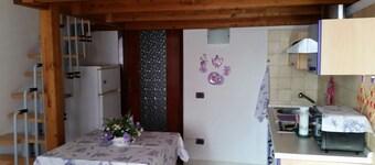 VIOLET HOUSE - LOVELY OPEN SPACE IN THE HINTERLAND OF CAGLIARI