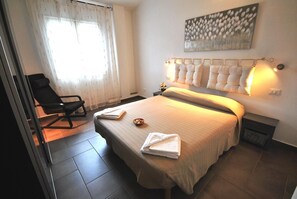 1 Schlafzimmer, Bügeleisen/Bügelbrett, WLAN