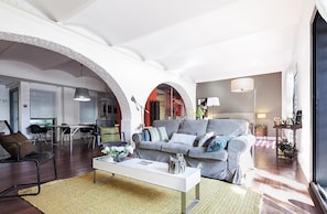 Fernseher, DVD-Player