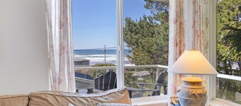 Sea Enchantment - Ocean View, Easy Beach Access