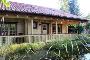Exterior - Cosy cabin with a sauna, on the edge of a forest (Drübeck)