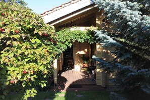 Exterior - Cosy cabin with a sauna, on the edge of a forest (Drübeck)