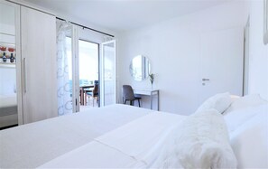 4 chambres, fer et planche Ă repasser, Wi-Fi
