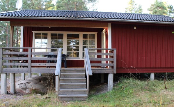 Exterior - Rustic country house Orre - with a terrace (Loftahammar)