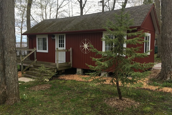 Sweet for Two Cottage