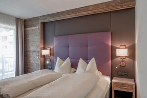 2 bedrooms