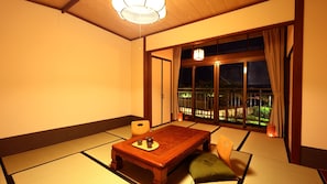 Standard Japanese Style Room of 14 Tatami-mats with Bath (No View), Non-Smoking | Free WiFi