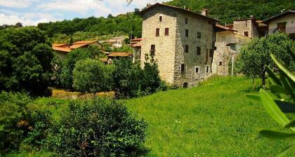 Ferienwohnung Riva di Solto für 1 - 10 Personen mit 3 Schlafzimmern - Schloß/Burg