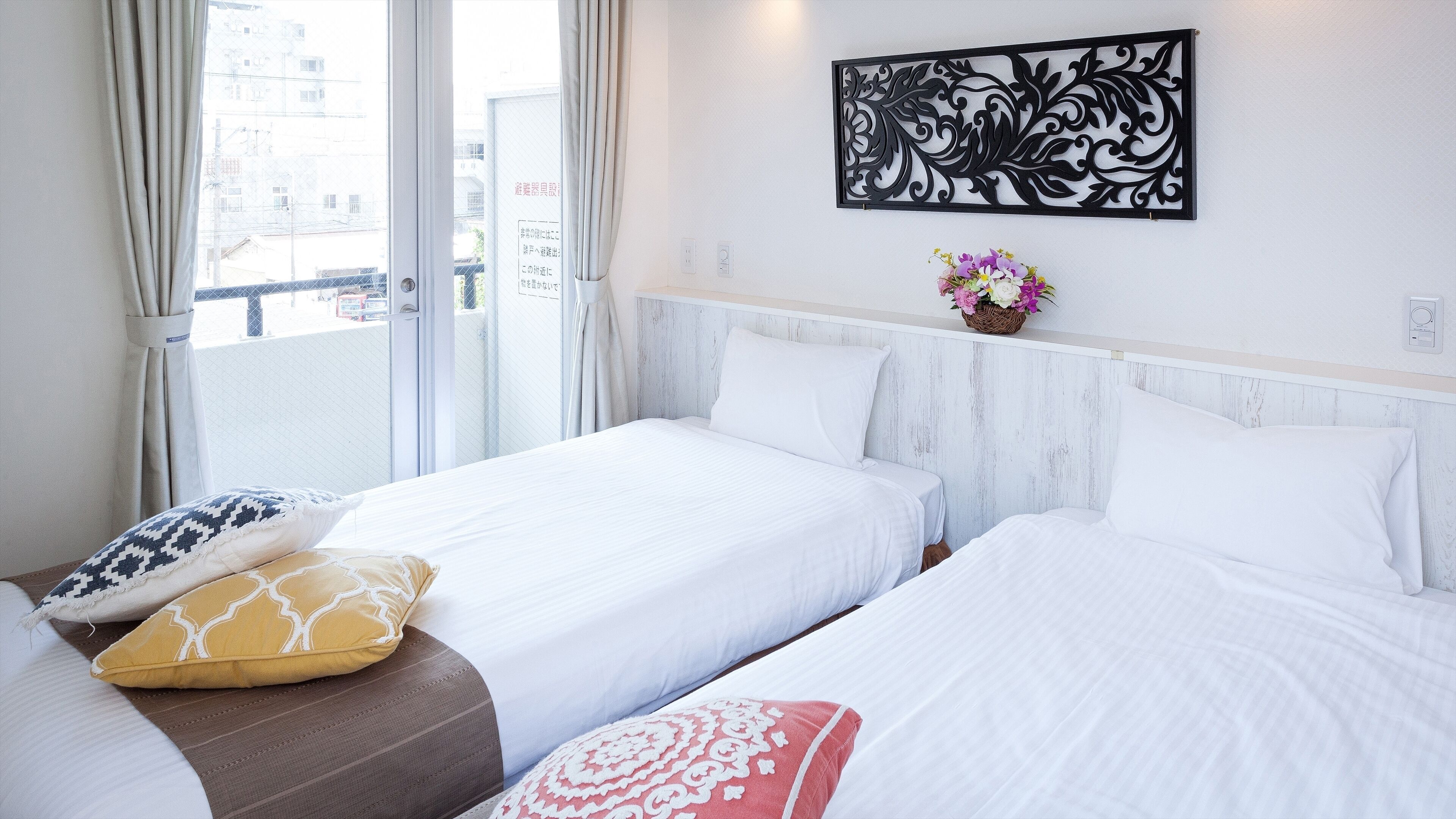 Individueel gemeubileerd, een bureau, gratis wifi, beddengoed