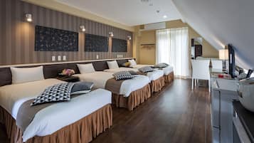 Phòng 4 | Trang bị nội thất với thiết kế riêng biệt, bàn