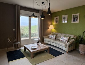 Casa conforto, acessível, suíte | Lounge