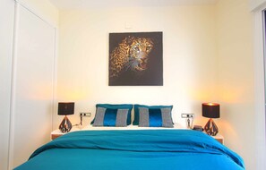 2 sovrum, strykjärn/strykbräda, gratis wi-fi och sängkläder