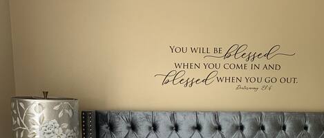 1 chambre, bureau, fer et planche à repasser, Wi-Fi gratuit