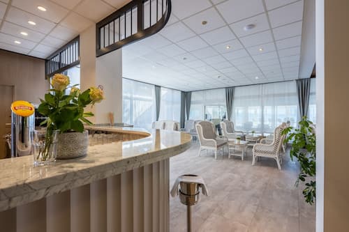 Bar (in der Unterkunft)