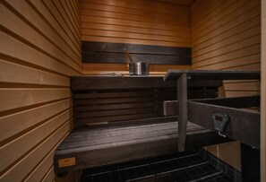 RukaSuites 43, Sauna | Bathroom | Hair dryer, bidet, heated floors, towels - Ski-Inn RukaSuites (Kuusamo)