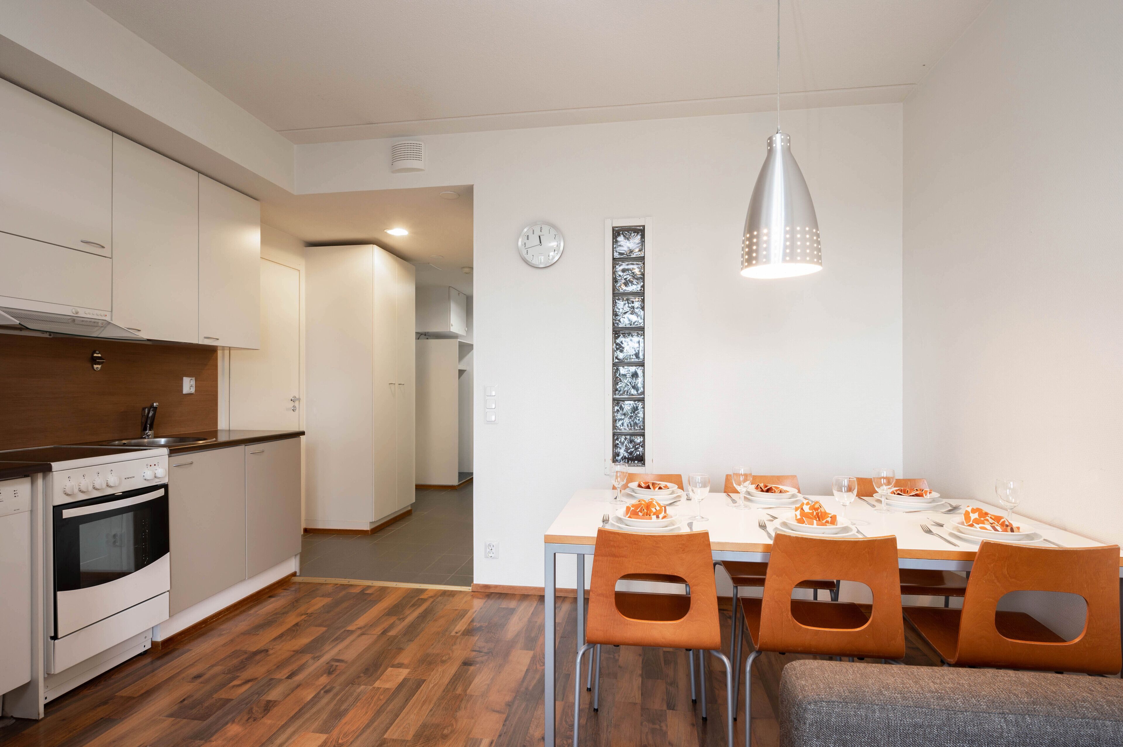 RukaSuites 55, Sauna | Essbereich im Zimmer