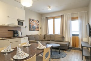 RukaSuites 43, Sauna | Oleskelualue | Taulutelevisio