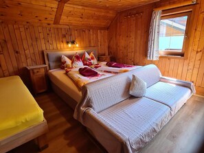 5 camere