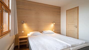 AurinkoRinne 49, Sauna | Blackout curtains, iron/ironing board, free WiFi, bed sheets