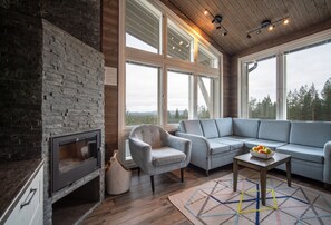 Living area - Ski-Inn PyhäLinna (Pelkosenniemi)