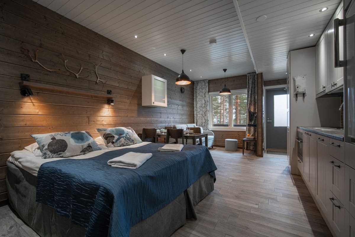 PyhäLinna 33 Family, Sauna | 4 bedrooms, individually decorated, individually furnished