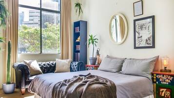 1 kamar tidur, meja kerja, Wi-Fi gratis, dan seprai linen