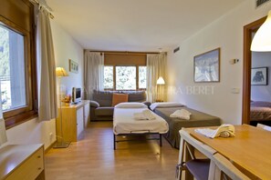 1 chambre, Wi-Fi gratuit, draps fournis