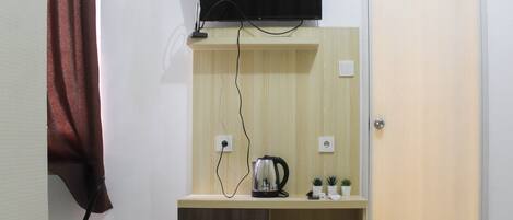 Room | Private kitchen | Fridge