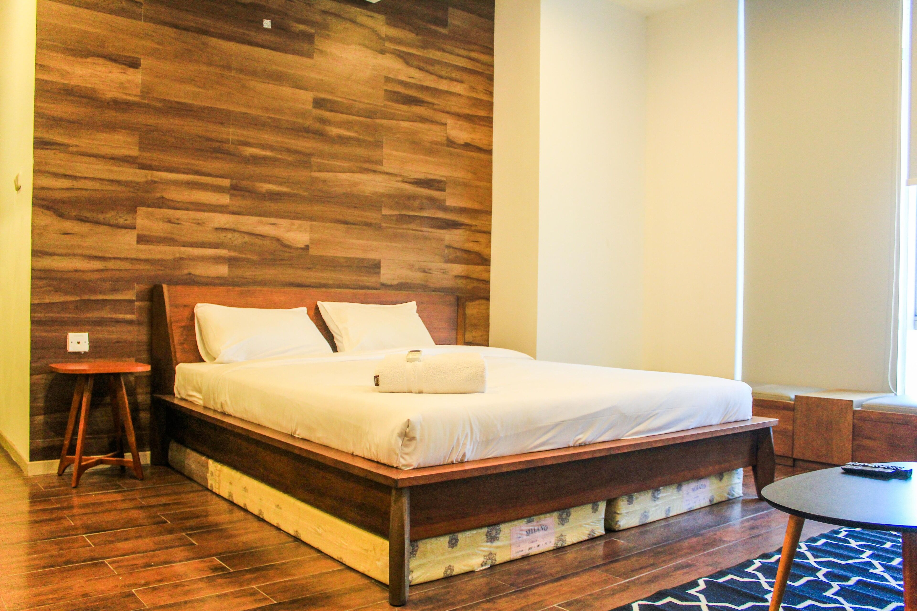 Room | 3 bedrooms, bed sheets