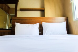 Room | 1 bedroom, free WiFi, bed sheets - 1BR City View at Green Pramuka Apartment near Mall (Jakarta)