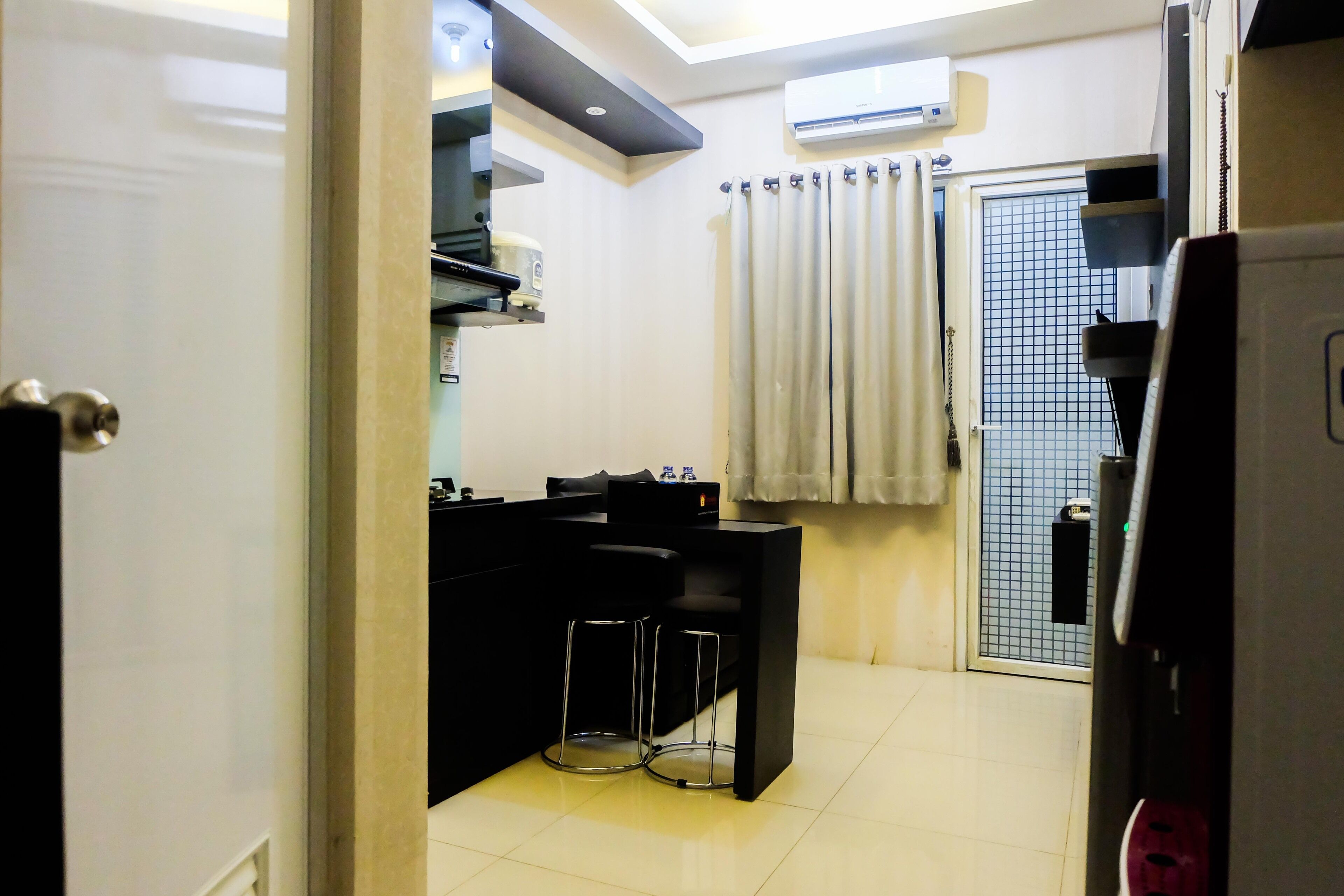 客房 | 起居区 | 电视