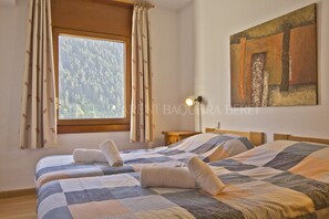 1 chambre, Wi-Fi gratuit, draps fournis