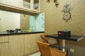 Room | Television - Elegant Studio Apartment at Nifarro Park (Jakarta)