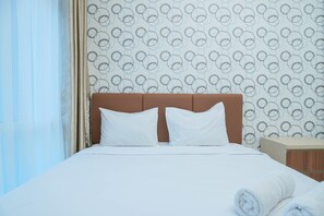 Room | 1 bedroom, bed sheets - Contemporer 1BR Apartment @ Puri Mansion (Jakarta)