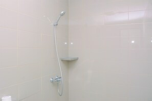 Room | Bathroom | Shower, towels