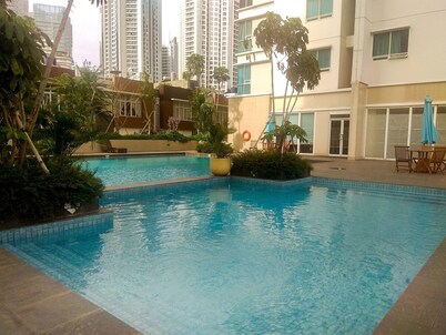Modern 3BR Apartment at Springhill Terrace Residence