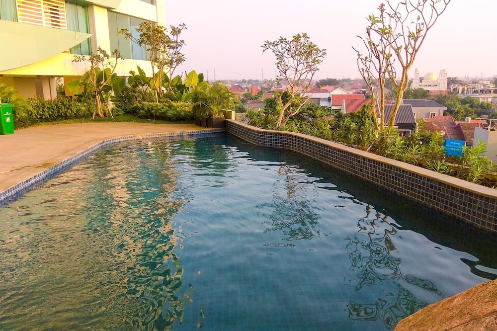 Comfy and Warm Studio Grand Kamala Lagoon Apartment