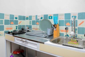 Room | Private kitchenette