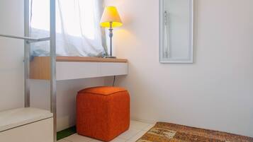 Room | Living area | TV